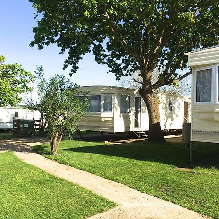 كاوز Orchards Holiday Park المظهر الخارجي الصورة